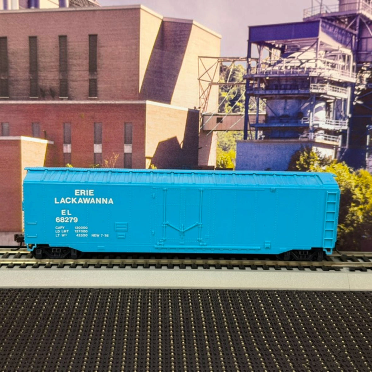 EL #68279 HO Scale Erie Lackawanna 50' Boxcar