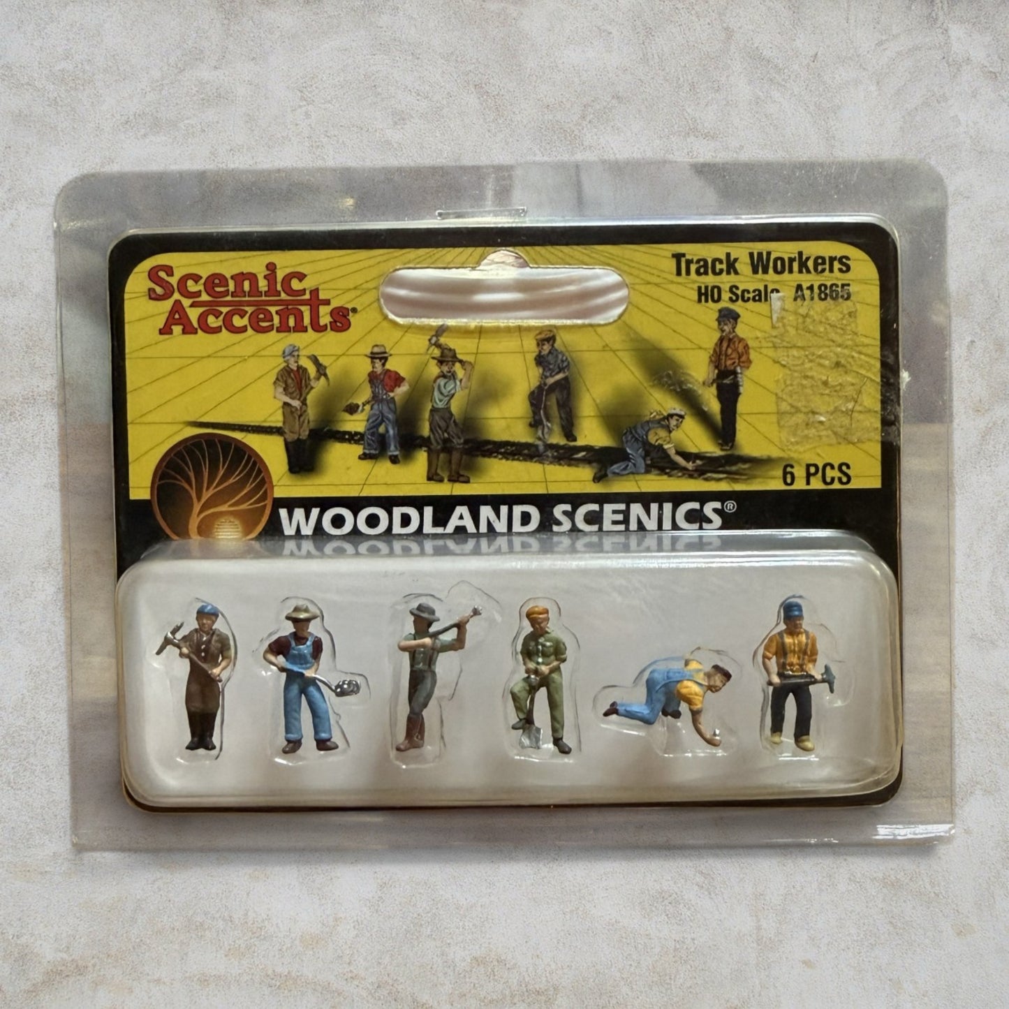 #1312 Woodland Scenics Scenic Accents Track Workers Figure Set – HO Scale – A1865 – 6 Painted Figures – New