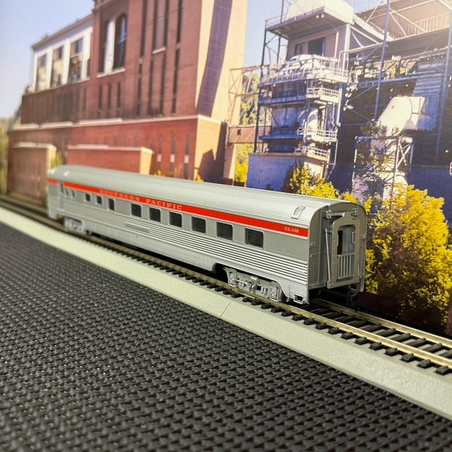 #1593 Rivarossi HO Scale Southern Pacific Club Passenger Car