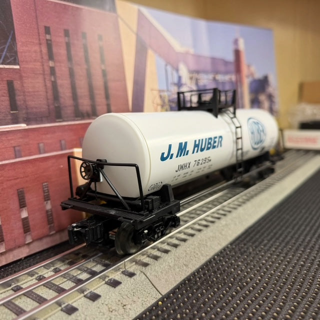 #1594 Lionel O Gauge J.M. Huber Tank Car – 6-17913