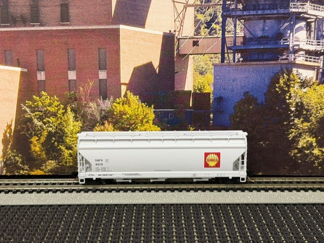 #1537 Micro-Trains 94210 N Scale Shell Oil Company 3-Bay ACF Center Flow Covered Hopper SNFX #4610 – NOS