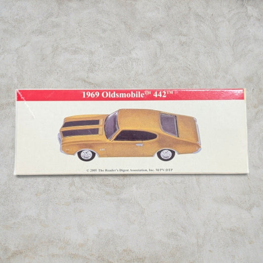 #1408 2001 High Speed 1:64 1969 Oldsmobile 442 Gold Diecast Car – Reader’s Digest GM Licensed