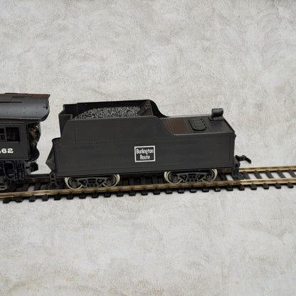 #1225 AHM HO Scale 2-8-2 Mikado Steam Locomotive with Tender – Burlington Route #462