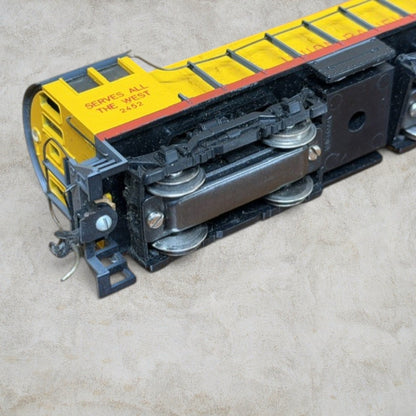#1447 AHM 5010F HO Union Pacific ALCO 1000 HP Switcher #2452 Vintage Boxed