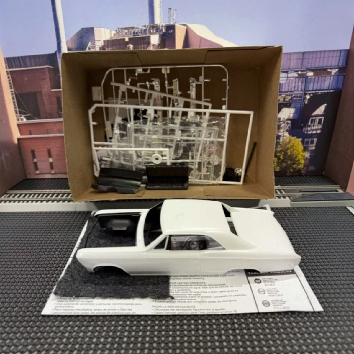 #1609 AMT 1966 Chevrolet Chevelle SS Hardtop – 1:25 Scale Model Kit