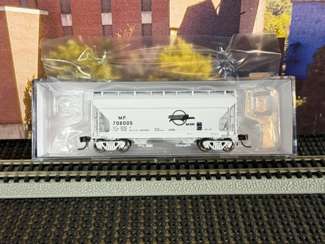 #1516 Athearn ATHGN24695 N Scale ACF 2970 2-Bay Center Flow Hopper – Missouri Pacific MP #706005 – NIB