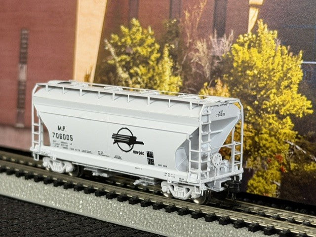 #1516 Athearn ATHGN24695 N Scale ACF 2970 2-Bay Center Flow Hopper – Missouri Pacific MP #706005 – NIB