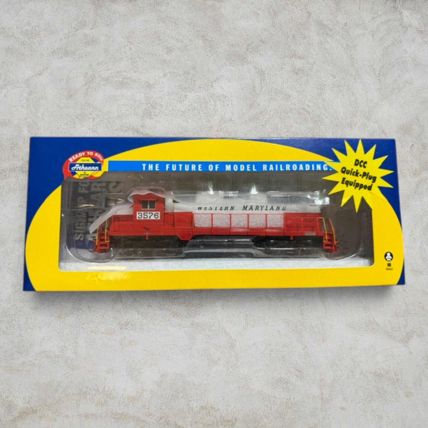#1339 Athearn RTR HO Scale Western Maryland GP35 Diesel Locomotive #3576 DCC Quick Plug Equipped – Item #96055