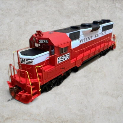 #1339 Athearn RTR HO Scale Western Maryland GP35 Diesel Locomotive #3576 DCC Quick Plug Equipped – Item #96055
