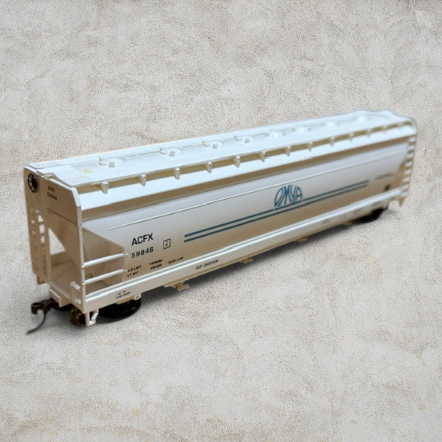 #1365 Bachmann Silver Series HO Scale OMYA 56' ACF Center-Flow Hopper ACFX #59846 – Item #17546 – NIB