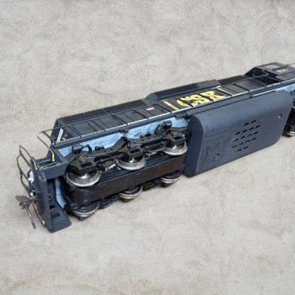 #1448 Bachmann 60917 HO CSX EMD SD40-2 #8905 DCC Equipped Diesel Locomotive