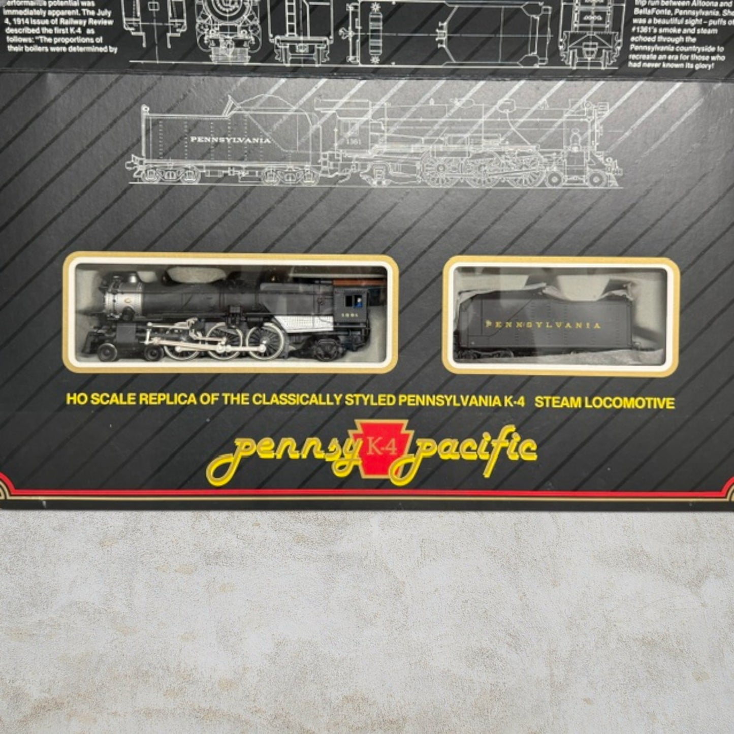 #1432 Bachmann Spectrum HO PRR K4 4-6-2 Pacific Steam Locomotive #1361 w/ Box
