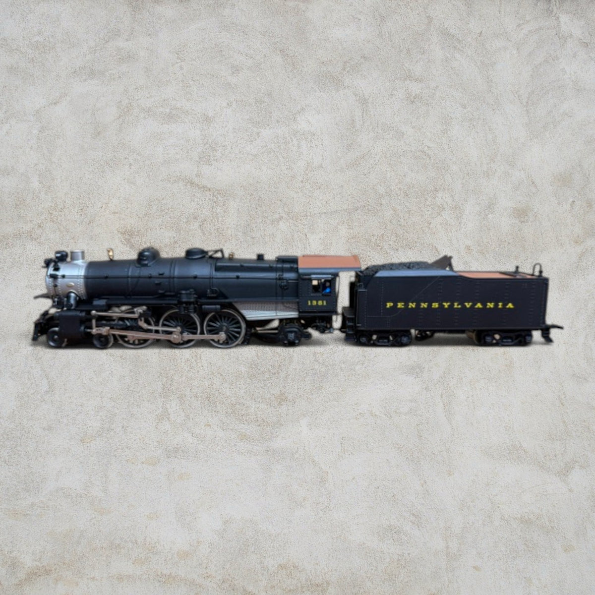 #1432 Bachmann Spectrum HO PRR K4 4-6-2 Pacific Steam Locomotive #1361 w/ Box