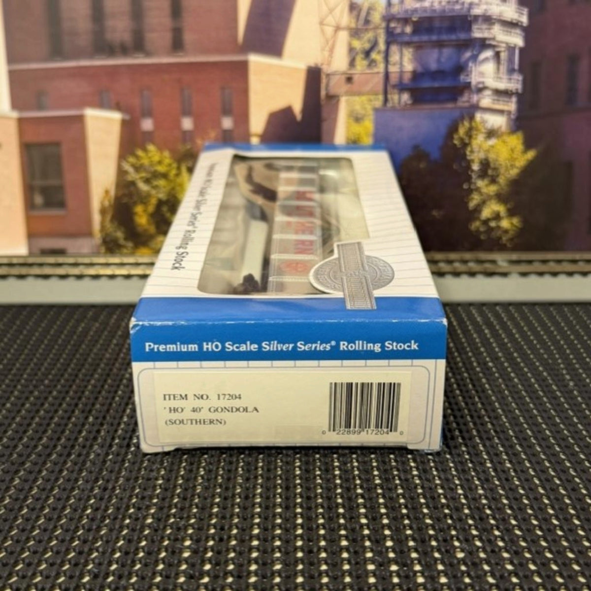 BAC17204 Bachmann HO Scale Southern Railway 40' Gondola – Silver Series