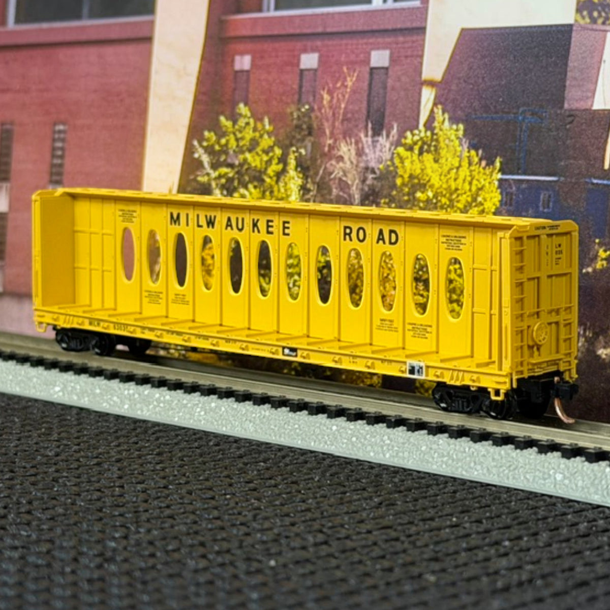 #1569 Micro-Trains Line N Scale Milwaukee Road 60' 8" Thrall Centerbeam Flat Car #63035