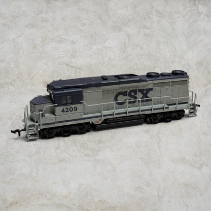 #1240 Bachmann Spectrum HO Scale GP30 Diesel Locomotive – CSX #4209
