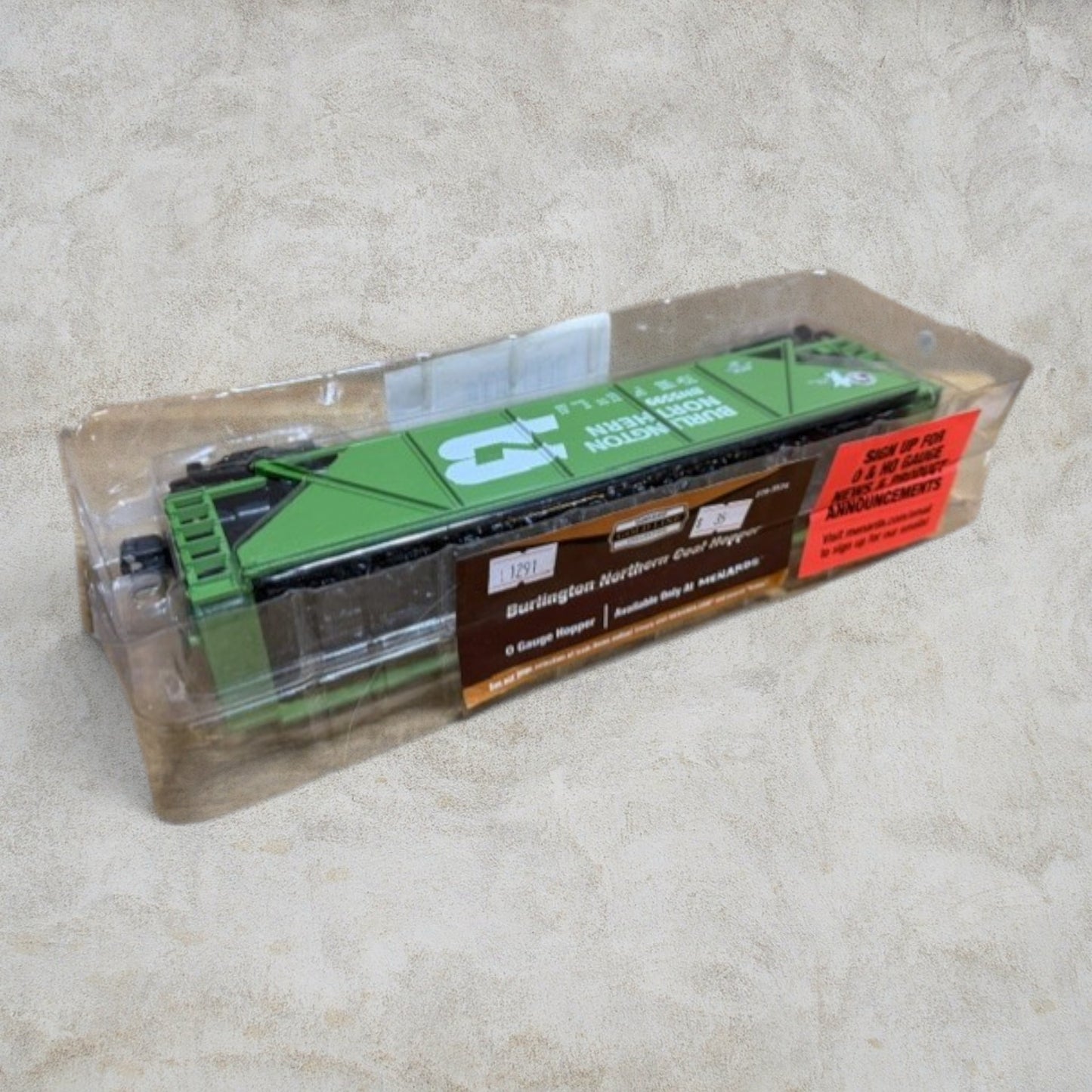 #1291 Menards O Gauge Burlington Northern Coal Hopper with Coal Load BN 55599 – Ready to Run – Original Clamshell