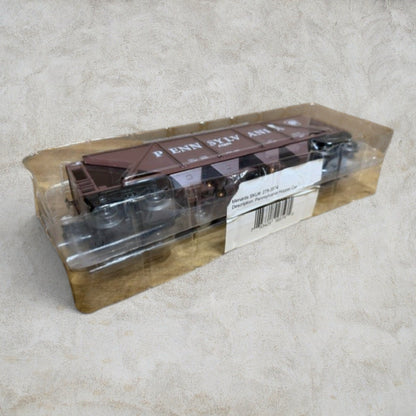 #1293 Menards O Gauge Pennsylvania Railroad Coal Hopper with Coal Load PRR 41583 – Ready to Run – Original Clamshell