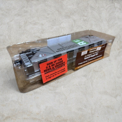 #1292 Menards O Gauge Burlington Northern Covered Hopper Car BN 13720 – Silver – Ready to Run – Original Clamshell