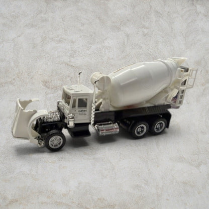 #1184 Con-Cor Precise 66 Vehicles Kenworth Tractor "Aztec Redi-Mix" Concrete Mixer Truck – HO Scale (1:87) – Item #0004-2028 – New