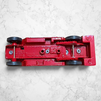 #1380 Vintage Diecast Fire Engine – Ladder & Hose Truck – Red
