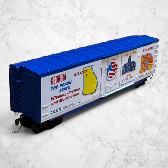 #1377 Kadee N Scale Bicentennial 50' Boxcar – Georgia “The Peach State” – C.G. 1776 – No. 38040