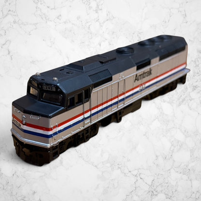#1381 Bachmann Spectrum HO Scale EMD F40PH Amtrak Phase III #242 – Item 87018