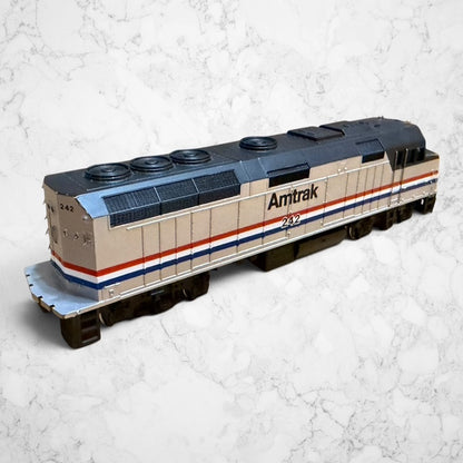 #1381 Bachmann Spectrum HO Scale EMD F40PH Amtrak Phase III #242 – Item 87018