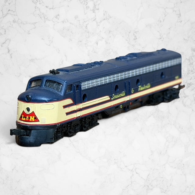 #1439 Life-Like N Scale L&N #797 EMD E-Unit Diesel Locomotive Louisville Nashville