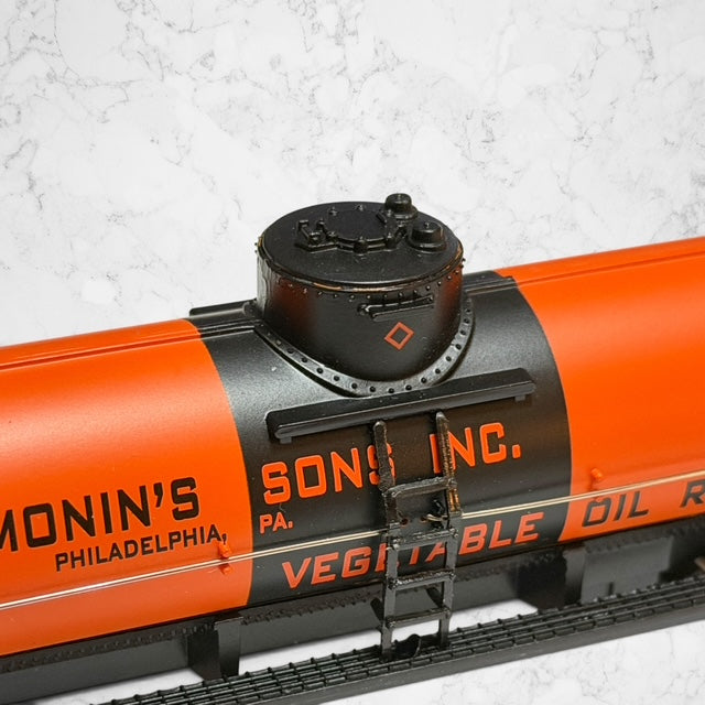 #1484 Bachmann 17847 HO C.F. Simonin’s Sons 40' Tank Car SHPX 20000