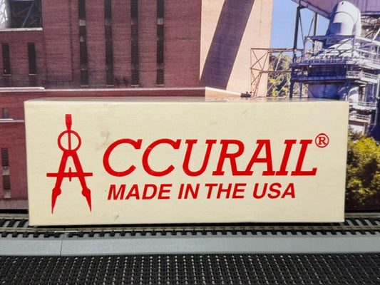 #1543 Accurail 5104 HO Scale Burlington Northern BN #747864 50' Insulated Plug-Door Boxcar – Original Box