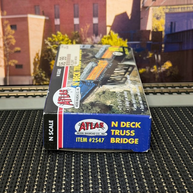 ATL2547 N Scale Deck Truss Bridge