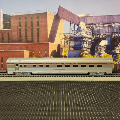 #1593 Rivarossi HO Scale Southern Pacific Club Passenger Car