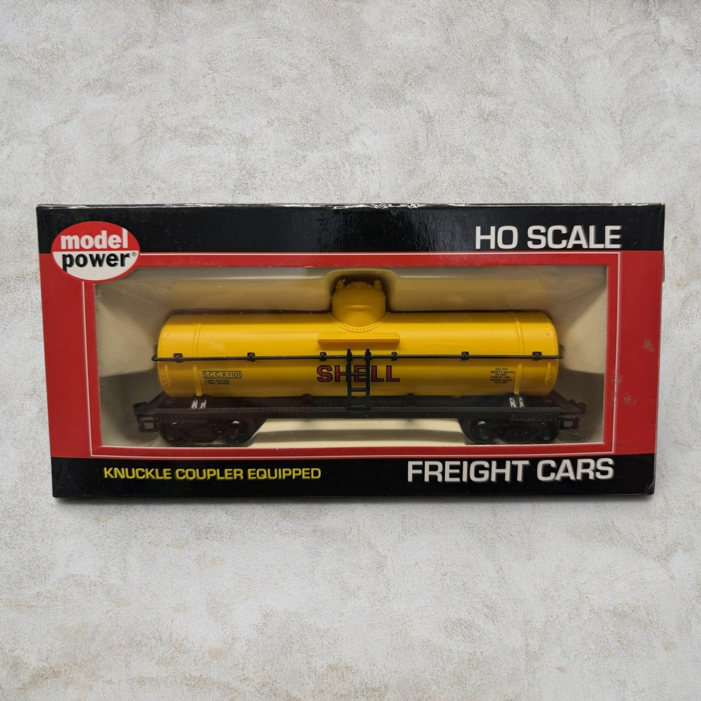 #1142 Model Power HO Scale Shell Chemical Tank Car #98103 – Knuckle Couplers