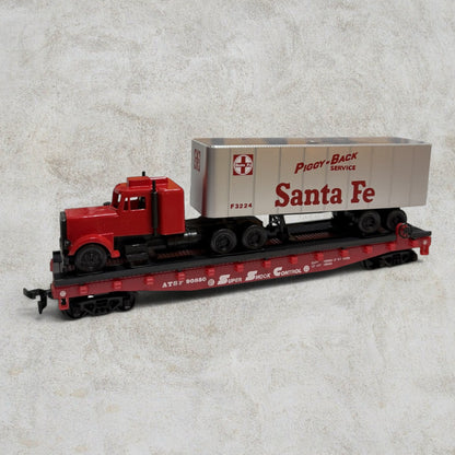 #1238 Model Power HO Scale Santa Fe Piggy-Back Flat Car with 34' Trailer – ATSF #90850 – Item #96950 – Knuckle Couplers – Ready-to-Run