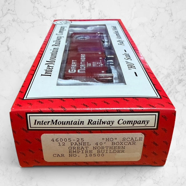#1474 InterMountain HO Great Northern 18500 Empire Builder 40' 12-Panel Boxcar