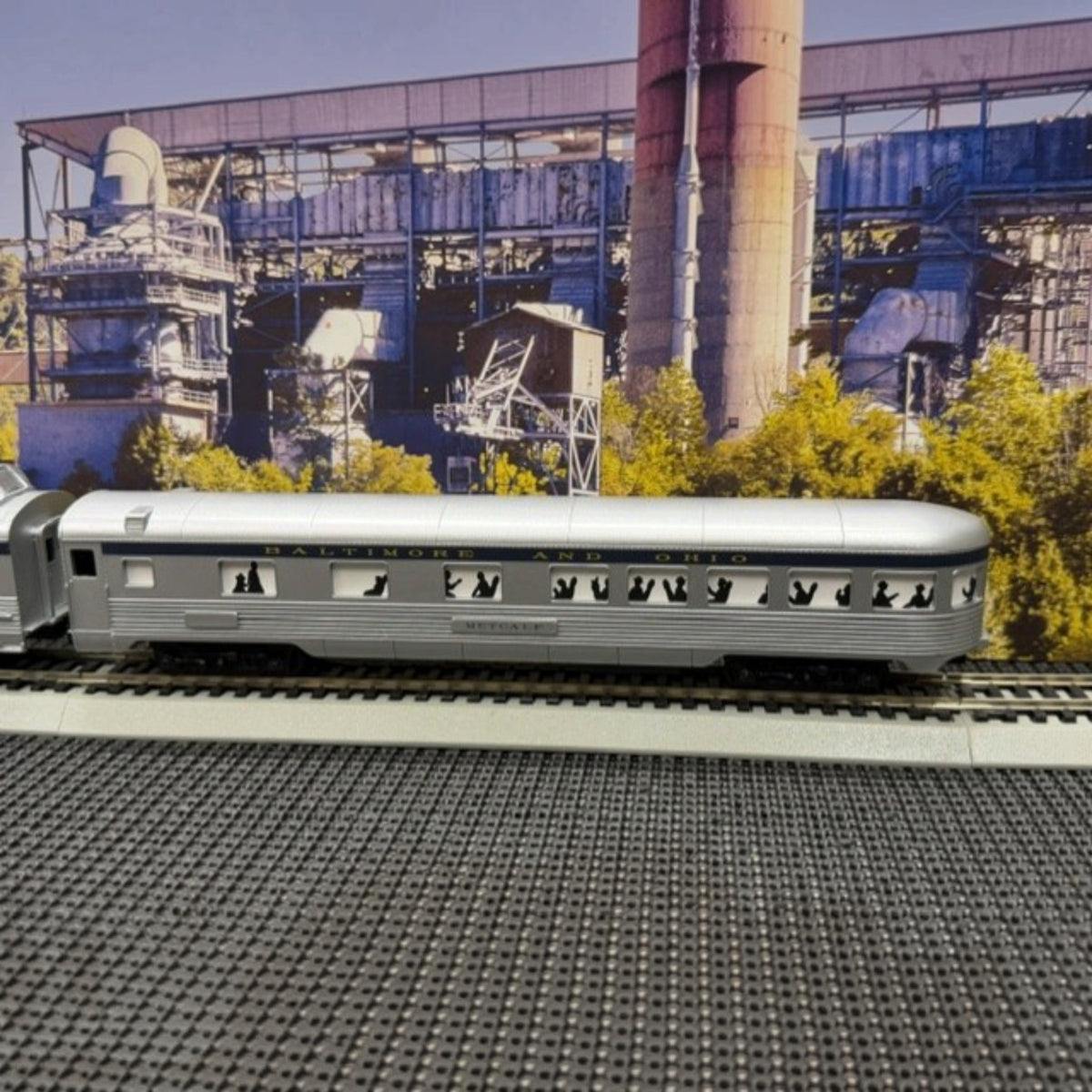 #1621 Life-Like HO Scale Baltimore & Ohio 3-Car Lighted Passenger Set