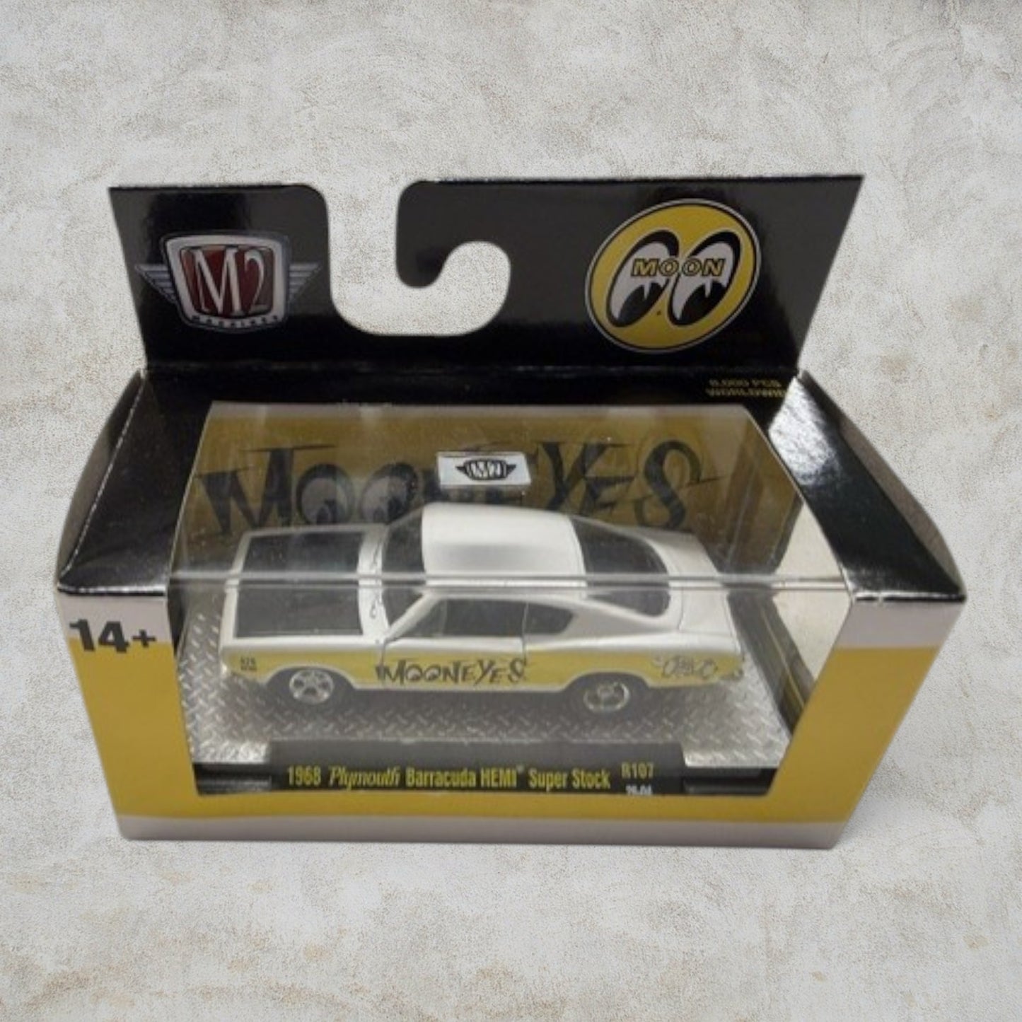 #1174 M2 Machines Mooneyes 1968 Plymouth Barracuda HEMI Super Stock R107 1:64 Die-Cast – Factory Sealed