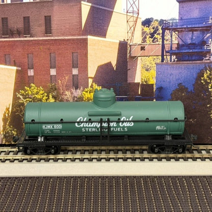 #1605 Model Power HO Scale Champion Oils / Sterling Fuels Tank Car