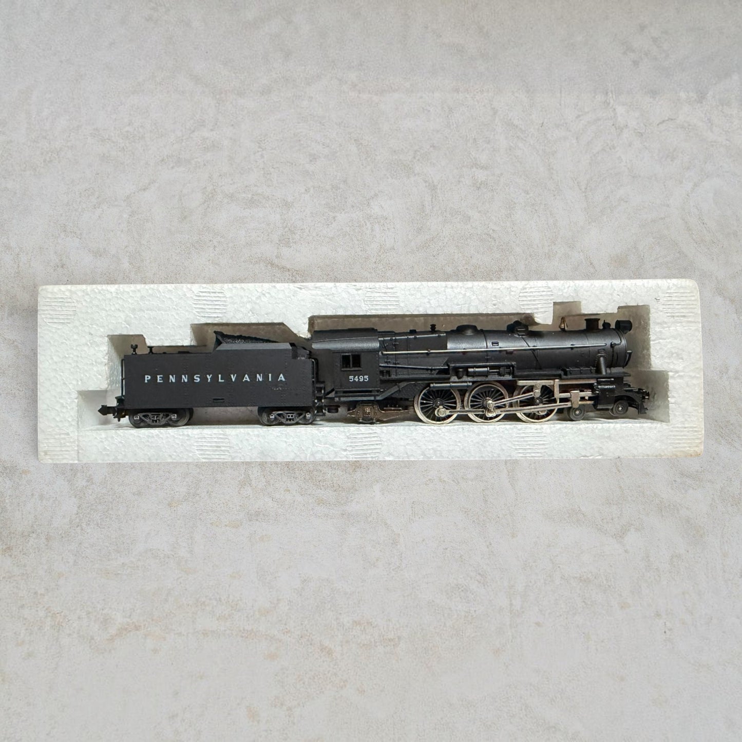 #1265 Minitrix N Scale Pennsylvania Railroad 4-6-2 Pacific Steam Locomotive & Tender #5495 – Ready-to-Run