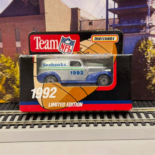 #1625 Matchbox 1992 NFL Seattle Seahawks – Limited Edition Diecast Delivery Van