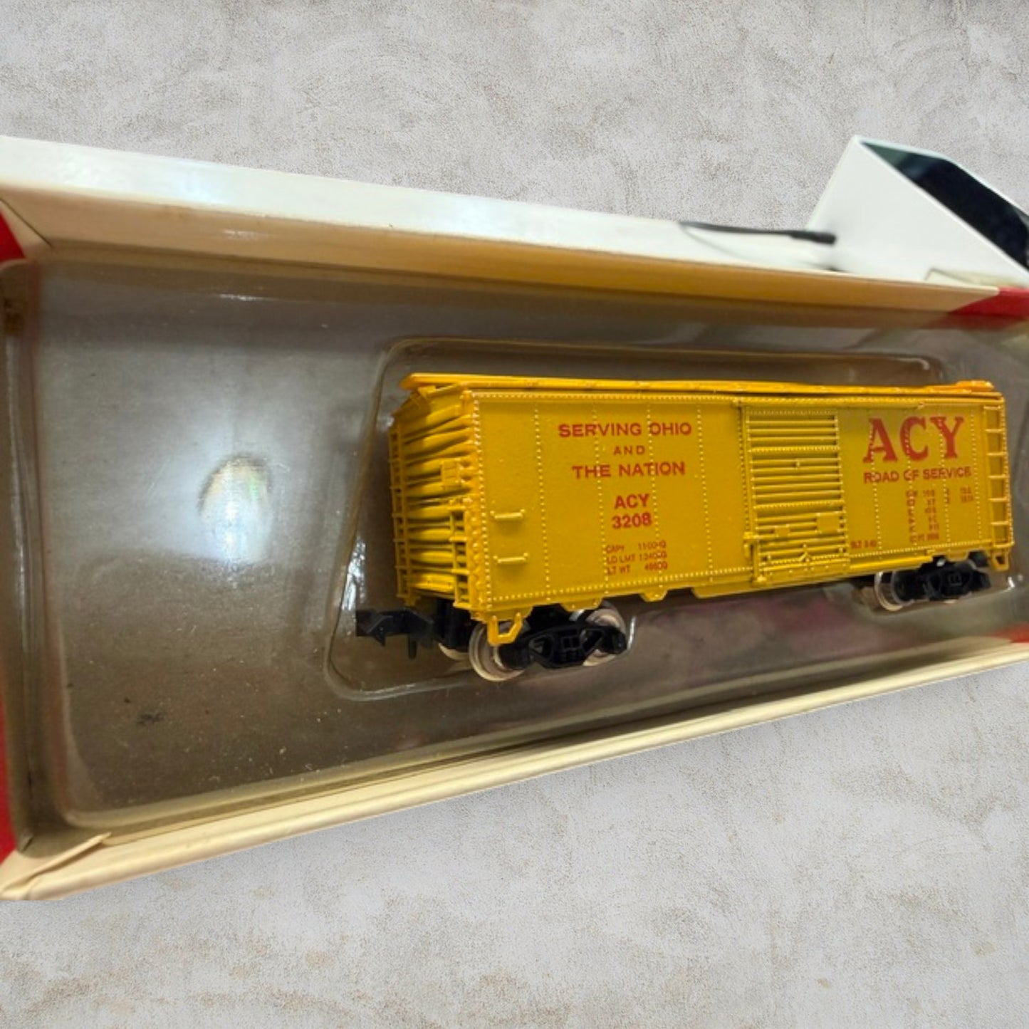 Con-Cor N Scale 40' Steel Boxcar – Akron, Canton & Youngstown (ACY) Road of Service #3208 – Item No. 1002-N