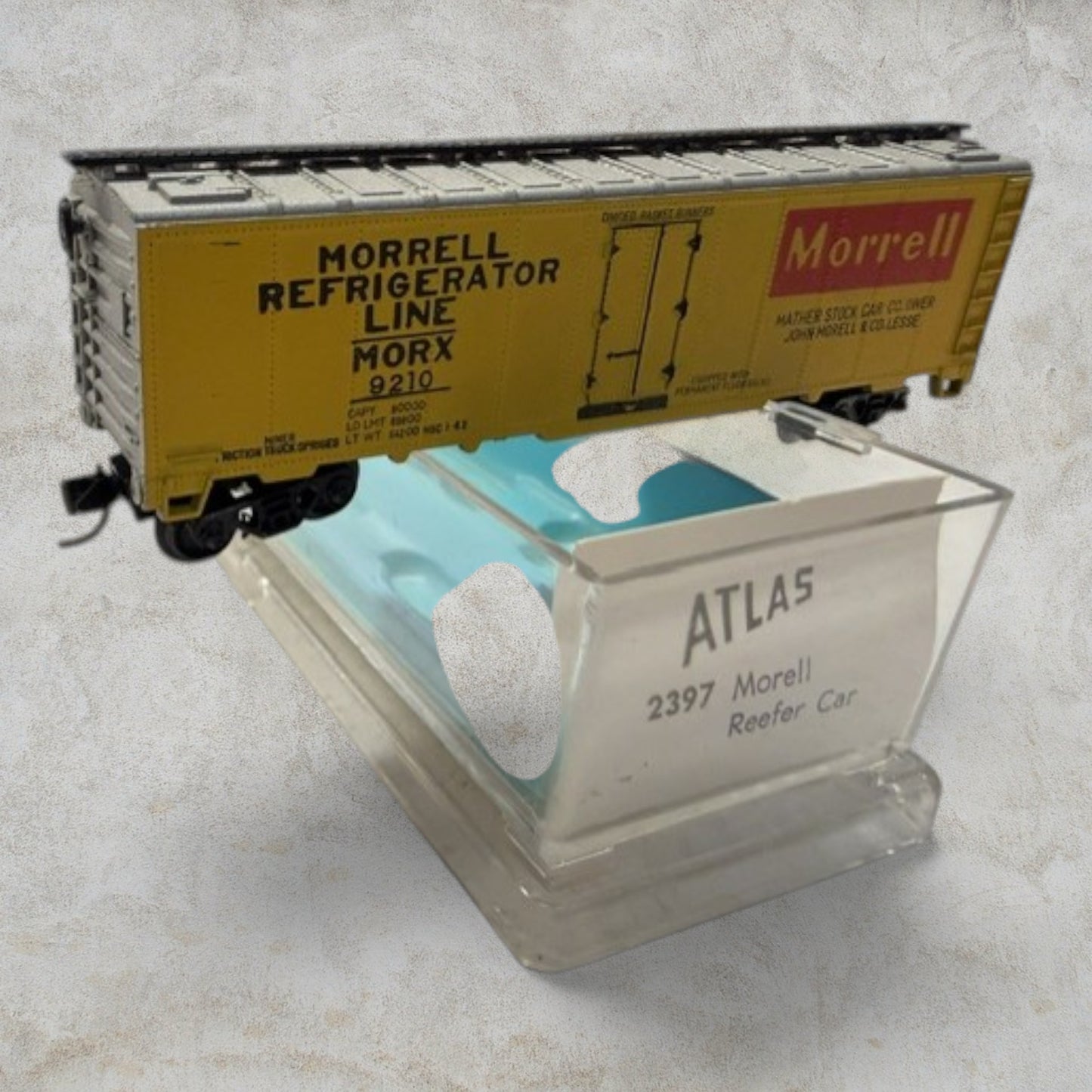 Atlas N Scale Morrell Refrigerator Line Wood Reefer – MORX #9210 – Item No. 2397