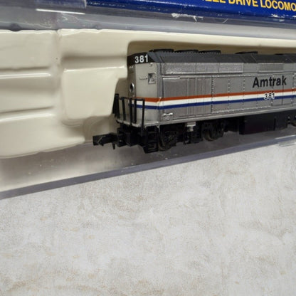 #1204 Life-Like N Scale Amtrak EMD F40PH Diesel Locomotive #381 – 8-Wheel Drive – Powered – Original Box