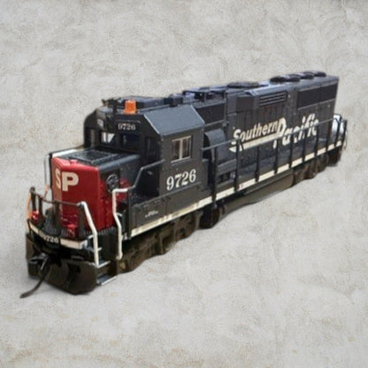 #1273 Fox Valley Models N Scale EMD GP60 Southern Pacific "Speed Lettering" #9726 – DCC Equipped – FVM 70951