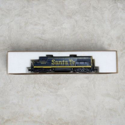 #1319 Atlas N Scale GE U25B Phase II Santa Fe #1604 Diesel Locomotive – Item #4451 – DCC Ready