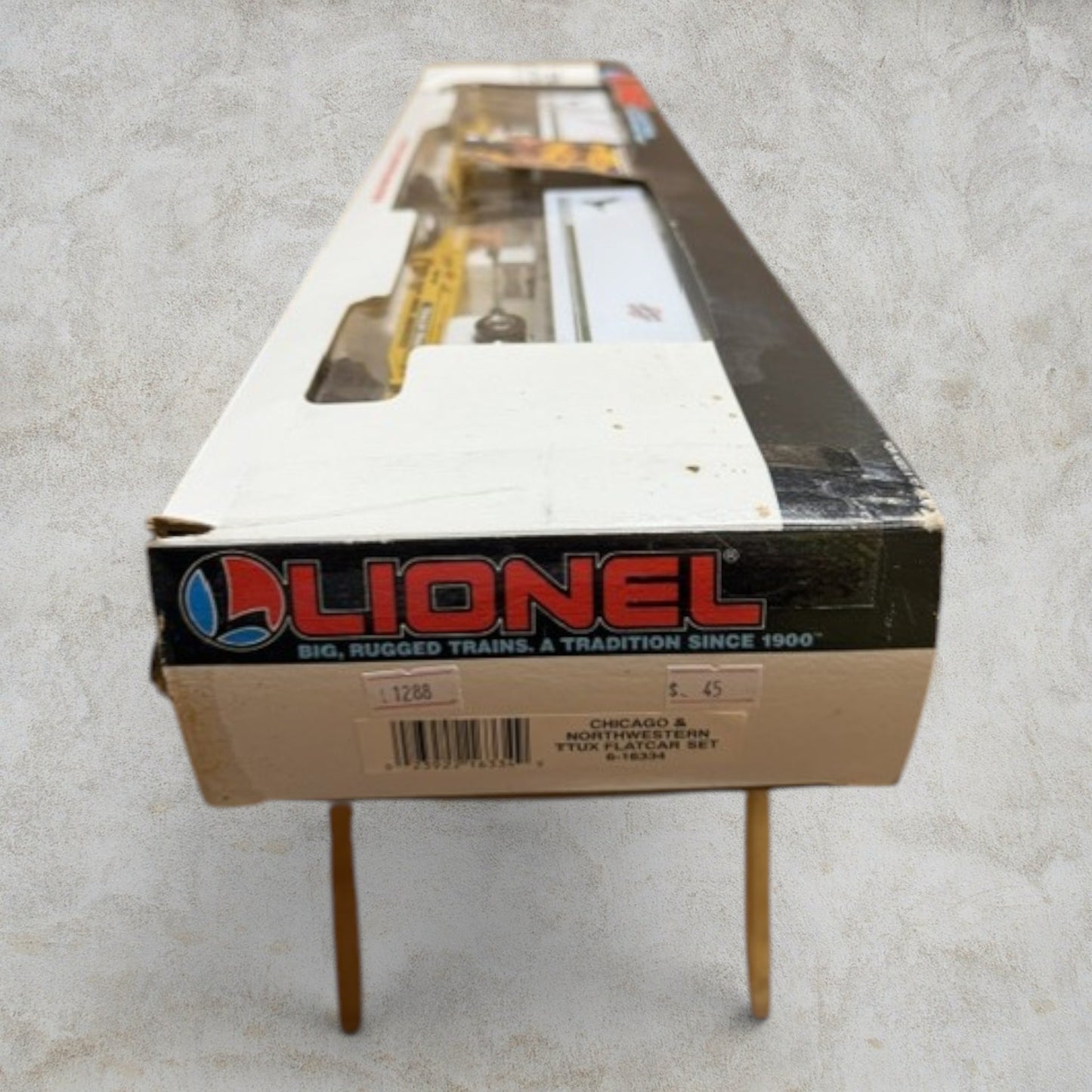 #1288 Lionel 6-18338 T.T.U.X. Flat Car with Falcon Service Trailers – O & O27 Gauge Piggyback Set w/ Original Box
