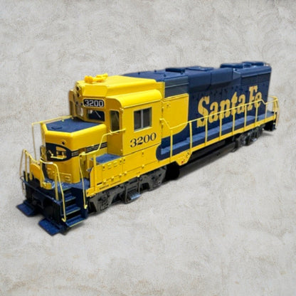#1358 Proto 2000 HO Scale EMD GP30 Santa Fe #3200 Diesel Locomotive – Limited Edition – Life-Like Item #21506