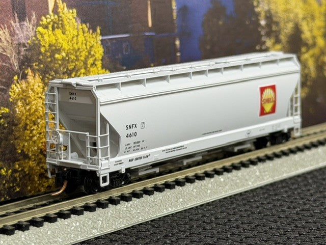 #1537 Micro-Trains 94210 N Scale Shell Oil Company 3-Bay ACF Center Flow Covered Hopper SNFX #4610 – NOS