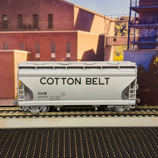 SSW #1677 HO Scale Cotton Belt Covered Hopper